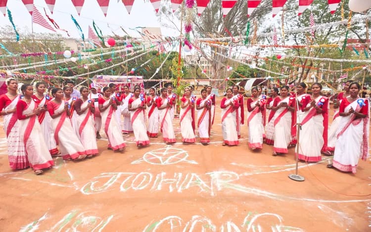 Sarhul 2025: सरहुल पूजा में 7 तरह की फसलों को चढ़ाने के पीछे क्या है मान्यता?