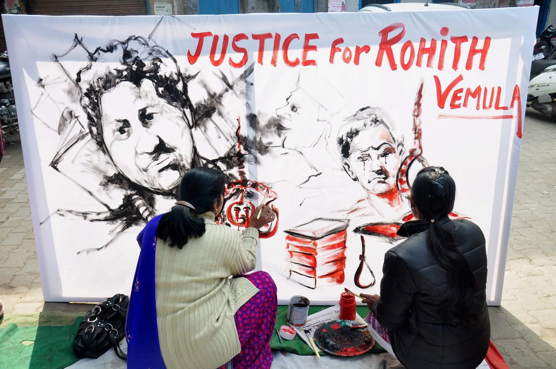 Rohith Vemula : рдХреНрдпрд╛ рдлрд┐рд░ рд╣реЛрдЧреА рд░реЛрд╣рд┐рдд рд╡реЗрдореБрд▓рд╛ рдХреЗ рдореМрдд рдХреА рдЬрд╛рдВрдЪ? рддреЗрд▓рдВрдЧрд╛рдирд╛ рдХреЗ рдбреАрдЬреАрдкреА рдиреЗ рдХрд╣реА рдпреЗ рдмрд╛рдд