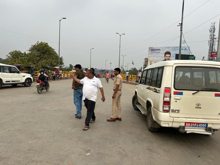 भागलपुर में परिवहन विभाग का अभियान, 18 ई-रिक्शा और ऑटो पर 84,000 रुपये का जुर्माना