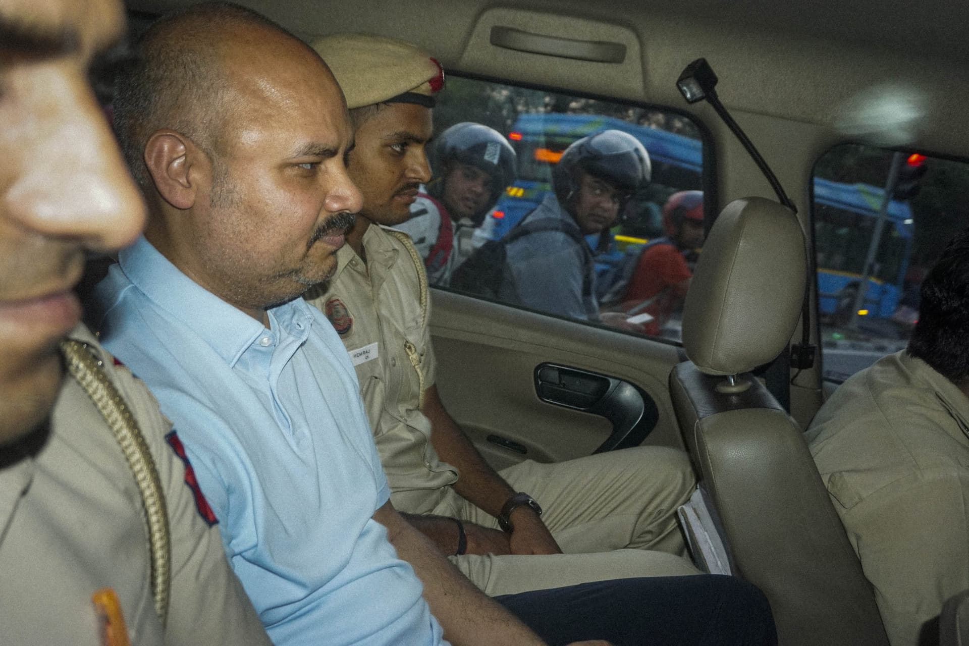 Maliwal Assault Case: बिभव कुमार को कोर्ट से झटका, जमानत याचिका खारिज