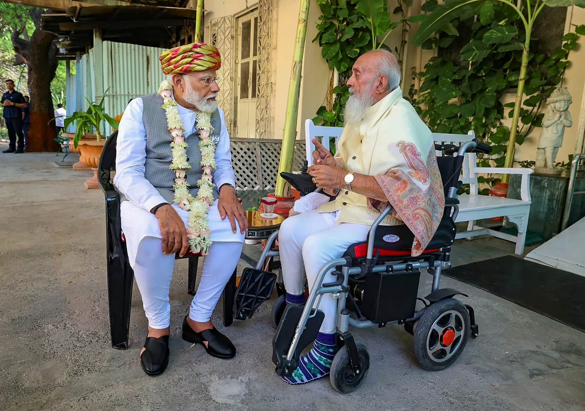 Jamnagar: कौन हैं जाम साहेब शत्रुशल्य सिंह? पीएम मोदी को दिया विजयी भव का आर्शीवाद, जामनगर का पोलैंड कनेक्शन जानें