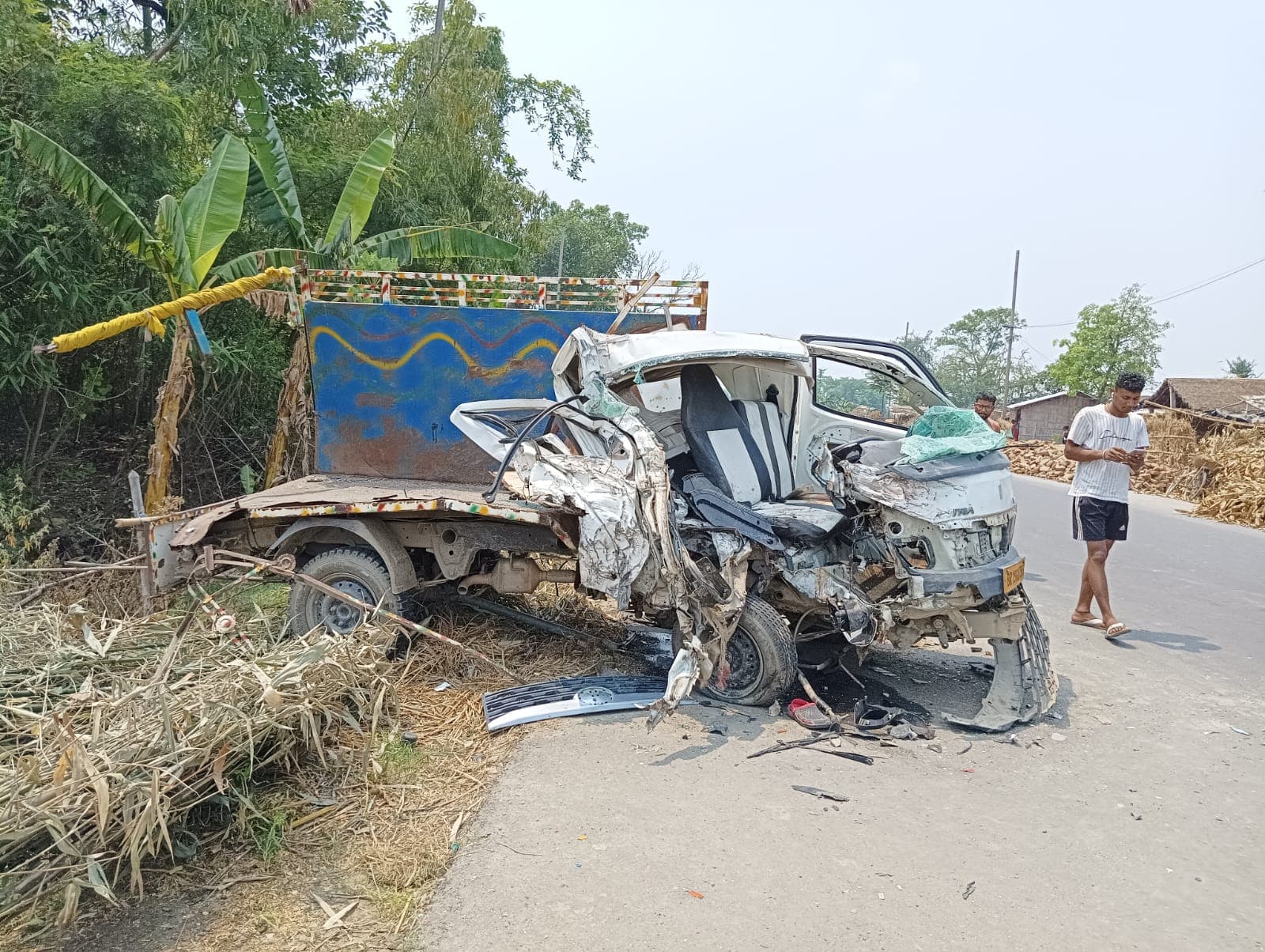 Bihar: खगड़िया में भीषण सड़क हादसा, ट्रक व पिकअप की टक्कर में दो की मौत