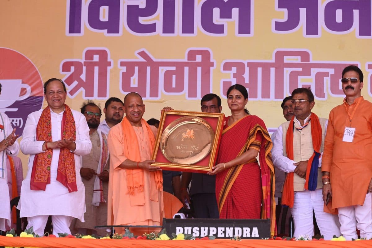 Lok Sabha Election 2024: सीएम योगी ने की गोरखपुर और मीरजापुर में रिकार्ड वोटों से जिताने की अपील