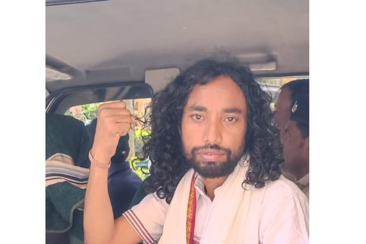 Lok Sabha Election 2024 : रांची लोकसभा सीट से नामांकन करने पहुंचे ये नेता हुए गिरफ्तार, जानें क्या है कारण