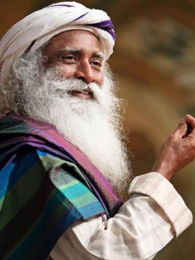 सदगुरु की कही गई ये बातें बताएंगी आप को जीवन का असली मतलब