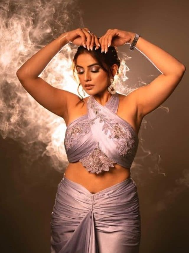 भोजपुरी एक्ट्रेस अक्षरा सिंह ने हाई स्लिट ड्रेस में दिखाई शोख अदाएं, लेटेस्ट फोटोशूट देख फैंस के उड़े होश