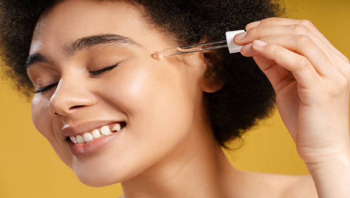 Face Serum: फेस सीरम लगाने का क्या है सही तरीका, न करें एसी गलतियां, त्वचा को हो सकता है नुकसान
