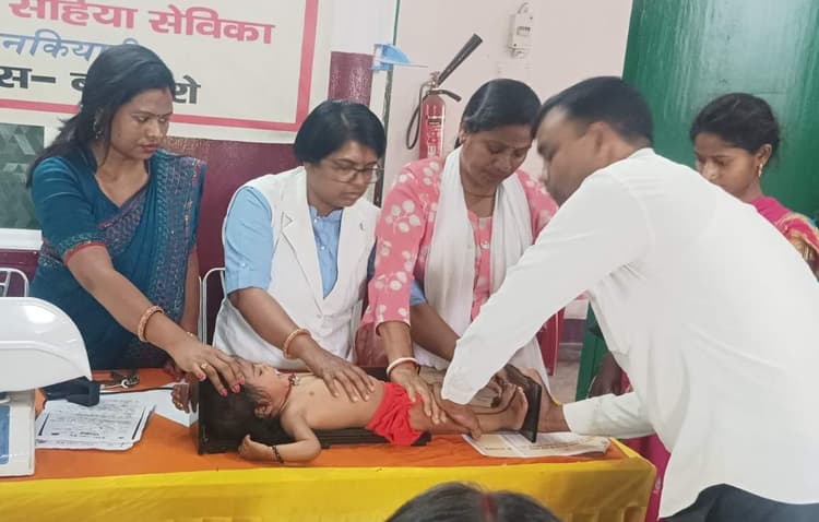 हाथ के ऊपरी हिस्से की मोटाई 115 मिमी से कम होना गंभीर कुपोषण : डॉ रवि शेखर