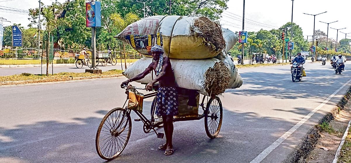 ओडिशा : काल बैसाखी के प्रभाव में अगले 24 घंटे में होगी बारिश, 3-5 डिग्री तक गिरेगा पारा