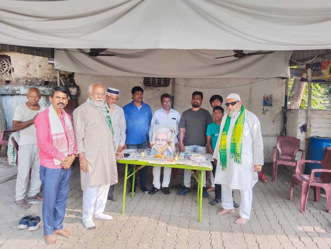 साकची में झामुमो ने पंडित रघुनाथ मुर्मू को याद किया