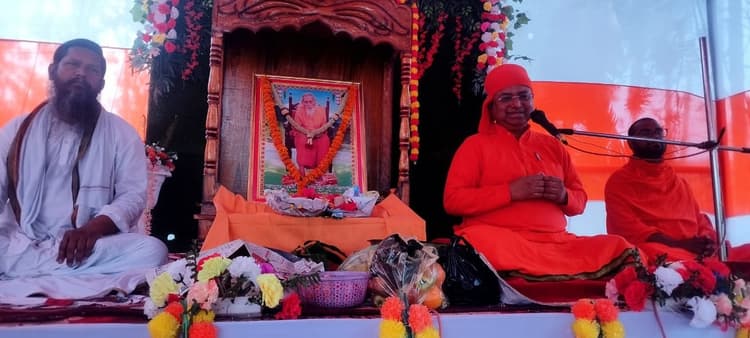 ईश्वर को प्राप्त करने का एकमात्र तरीका है सत्संग : स्वामी सत्यप्रकाश