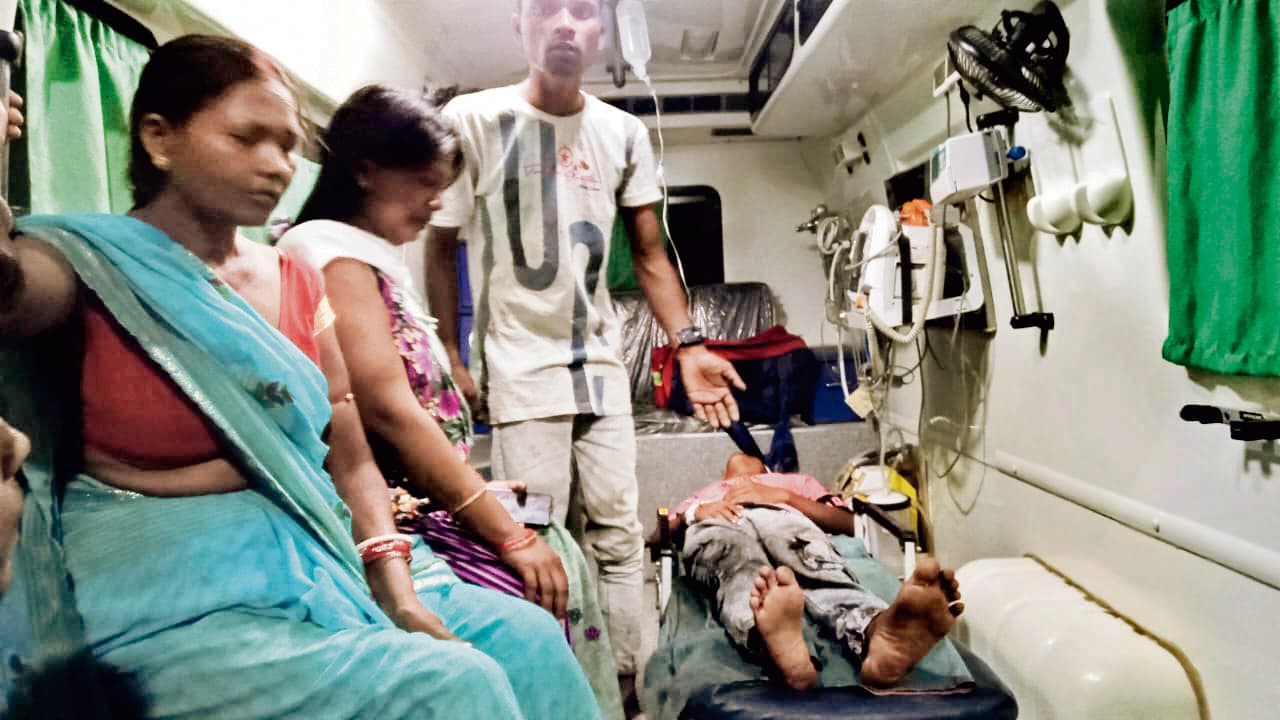 दो बाइकों की टक्कर में एक की मौत, तीन घायल