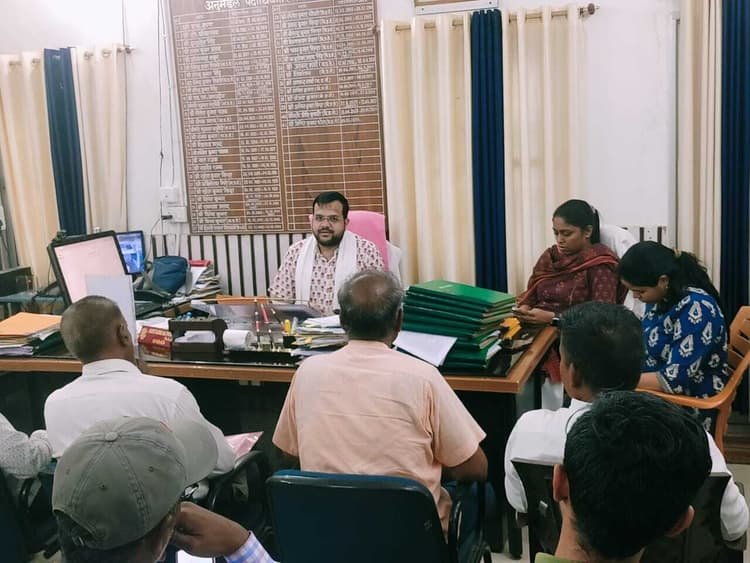 धनरूआ के लरहा के ग्रामीणों ने वोट बहिष्कार की घोषणा वापस ली