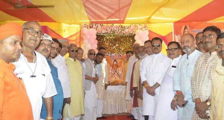 ब्राह्मणों को शिक्षा व नैतिकता पर विशेष ध्यान देने की जरूरत