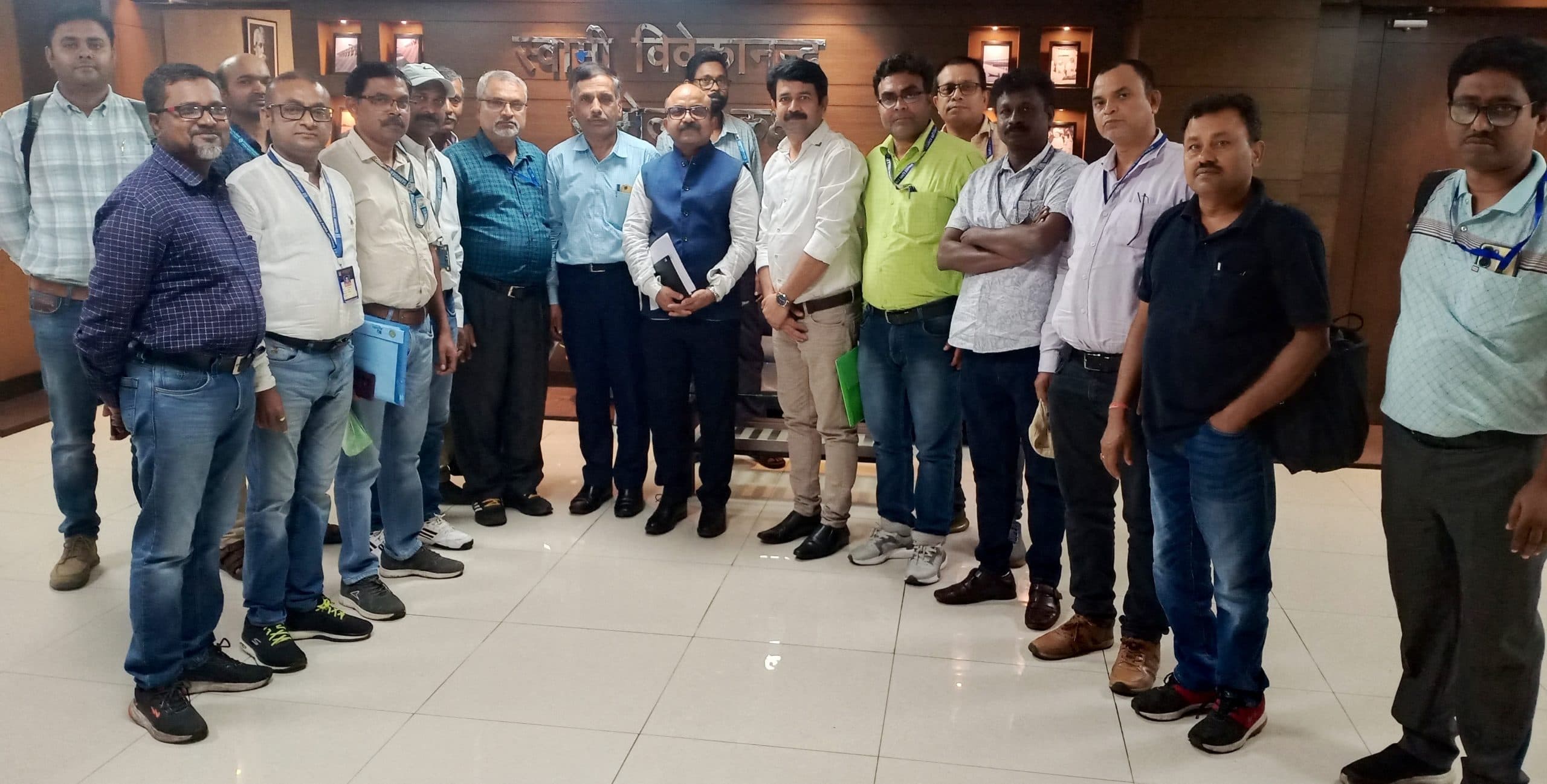 कोलकाता में डीवीडी प्रबंधन और इडीसीएल की बैठक