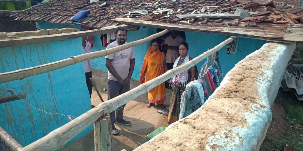 बेड़ो व इटकी में आंधी ने मचायी तबाही