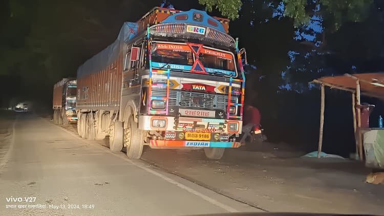 गलगलिया पुलिस ने कोयला लदा ट्रक किया जब्त, चालक गिरफ्तार