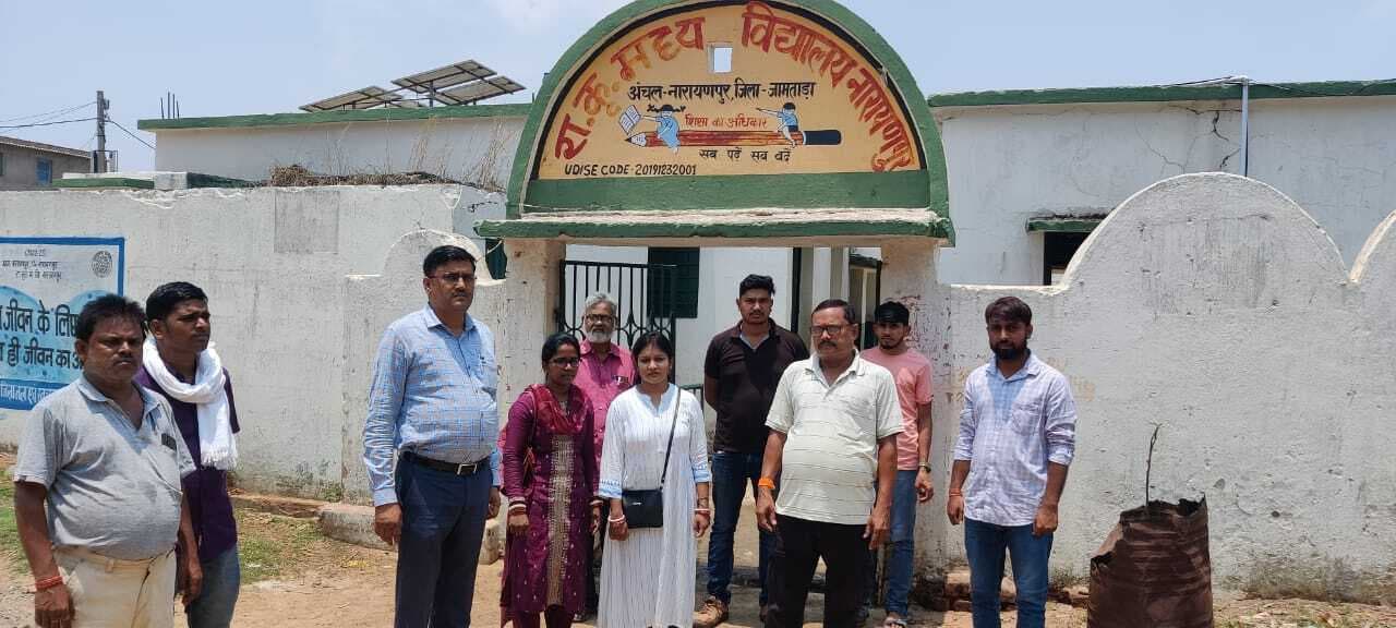 बीडीओ ने मवि नारायणपुर बूथ का किया भौतिक सत्यापन