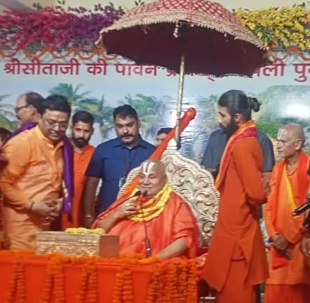 अयोध्या की तरह पुनौरा धाम में बनकर रहेगा बाल सीता का भव्य मंदिर : रामभद्राचार्य