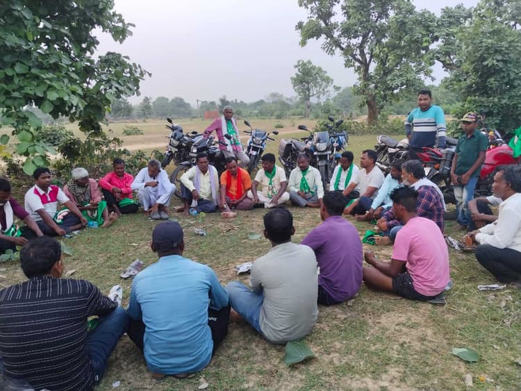 खाखूडीह के ग्रामीण अब नहीं करेंगे वोट बहिष्कार