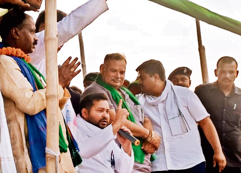 संविधान को बचाने के लिए जरूरी है इंडिया गठबंधन की जीत : तेजस्वी