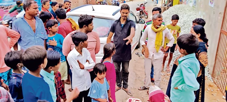 दिनारा में प्रसव के दौरान जच्चे-बच्चे की मौत ,परिजनों ने किया हंगामा