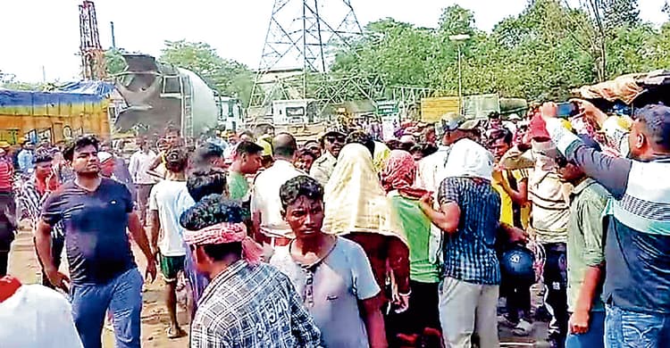 लोहा फैक्टरी में दीवार ढहने से दो श्रमिकों की मौत,हुआ हंगामा