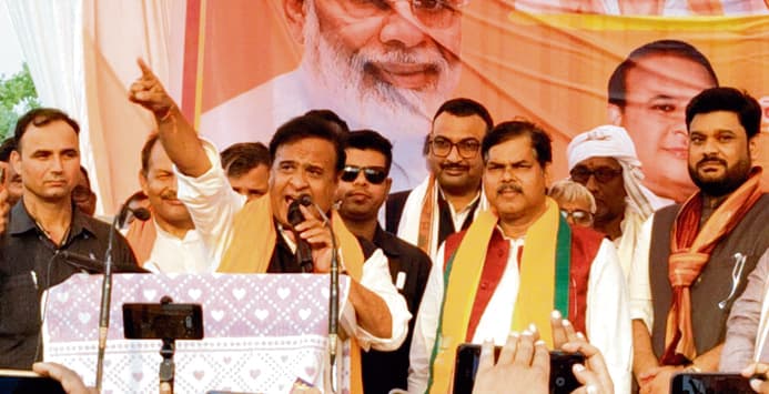 अयोध्या अभी झांकी हैमथुरा काशी बाकी है : हिमंत बिस्वा सरमा