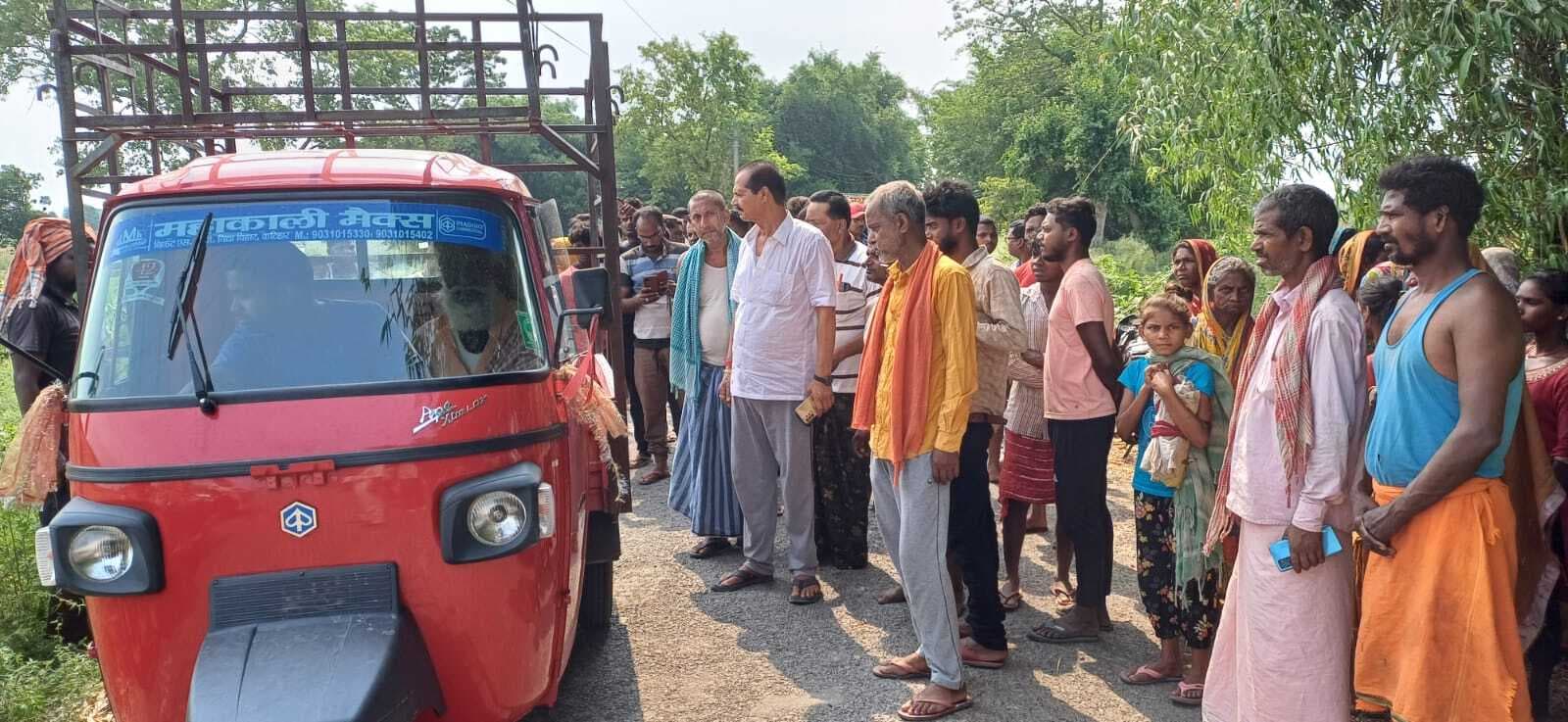 जमीन विवाद में दाहिनी आंख निकाल युवक को बेरहमी से मार डाला