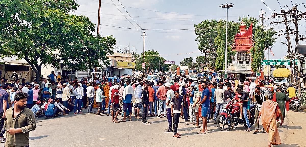 आंगनबाड़ी केंद्र के गेट में दौड़ा करंट, सात साल के बच्चे की मौत