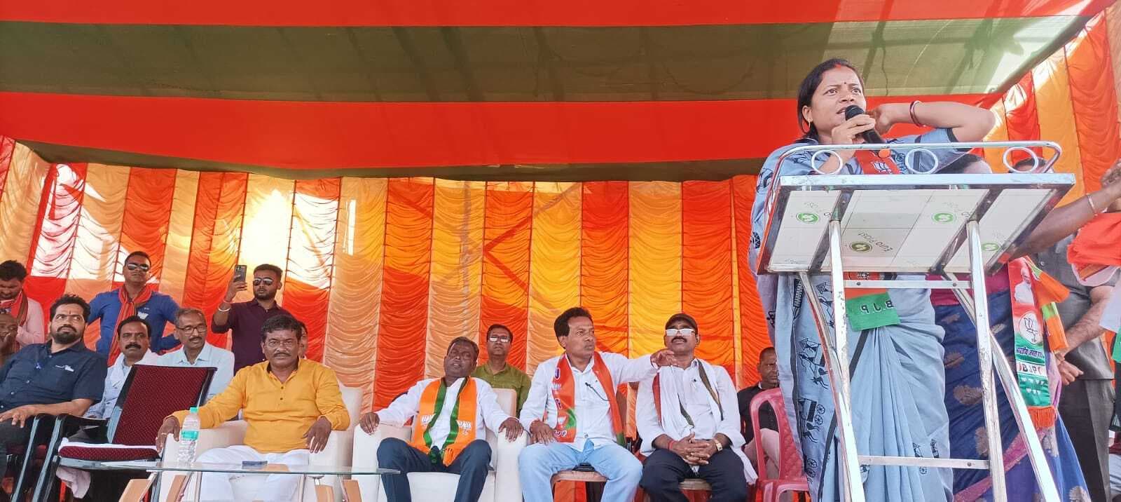 पीएम नरेंद्र मोदी के नेतृत्व में 10 साल में देश की बदली दशा व दिशा: लक्ष्मी रजवाड़े