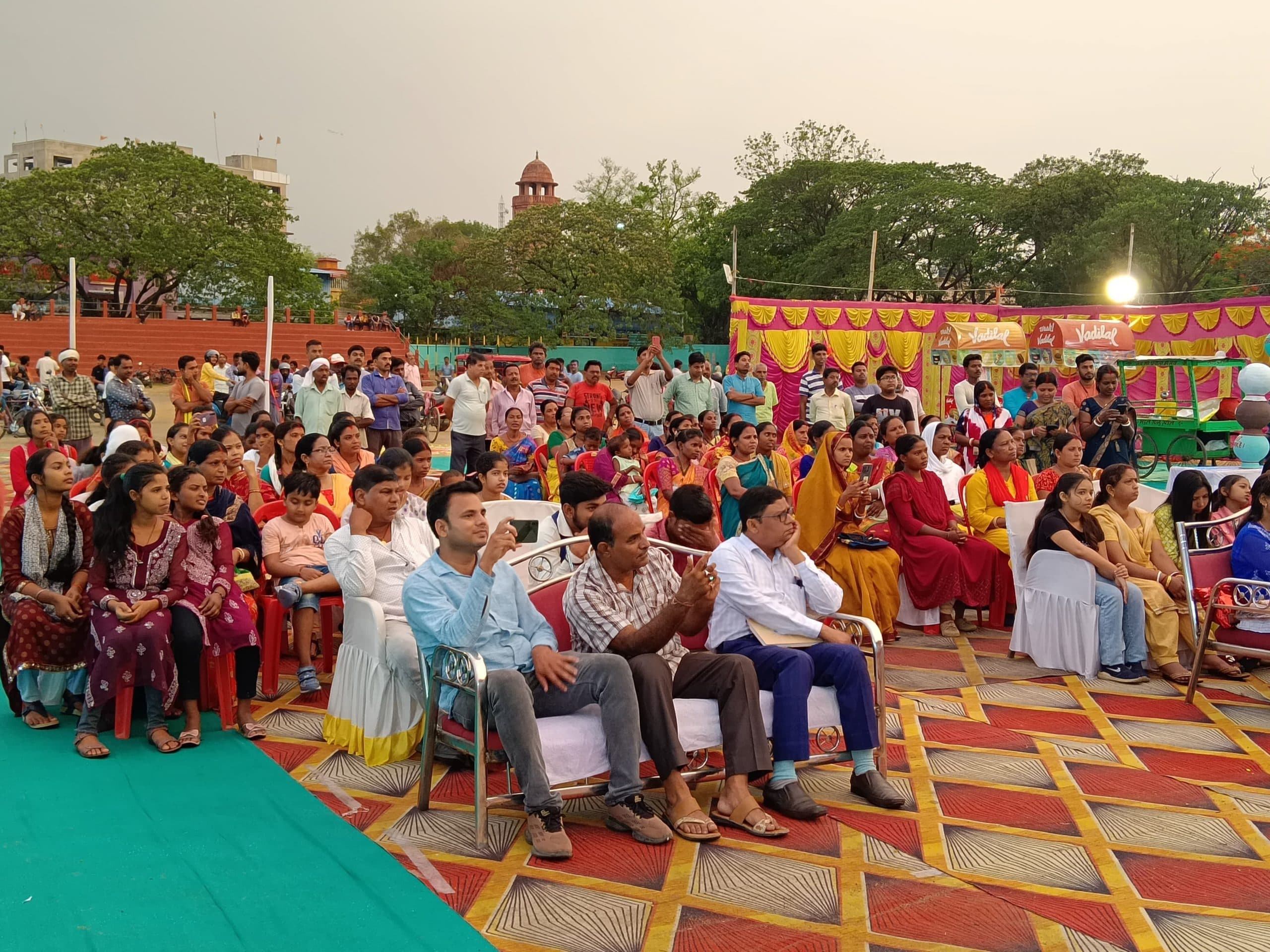 एक जून को सभी मतदाता अपने परिवार संग बूथों पर करें मतदान : डीसी