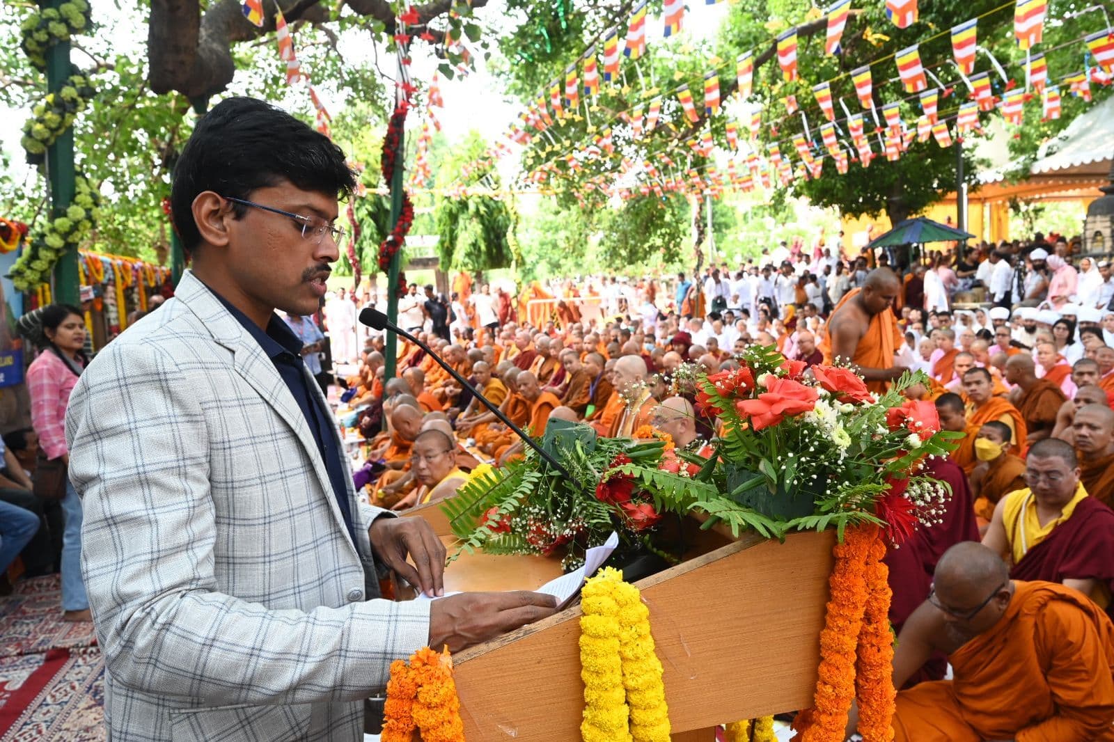 दो वर्षों में महाबोधि मंदिर व बीटीएमसी का काफी तीव्रता से विकास हुआ : डीएम
