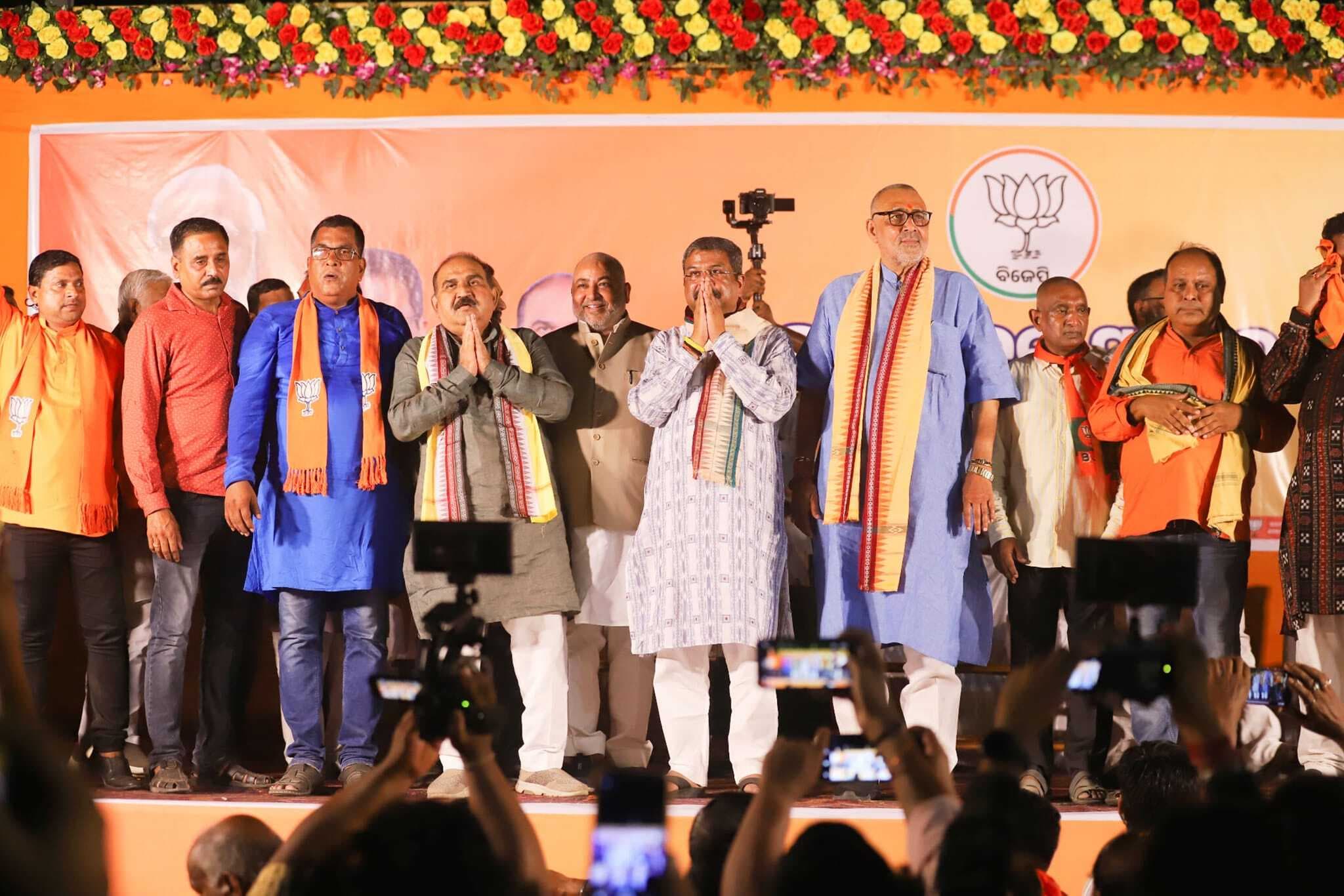 पांडियन को अगला मुख्यमंत्री बनाना चाहते हैं पटनायक: गिरिराज सिंह