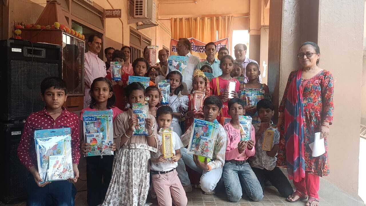 मारवाड़ी विद्यालय झरिया में समर कैंप का आयोजन