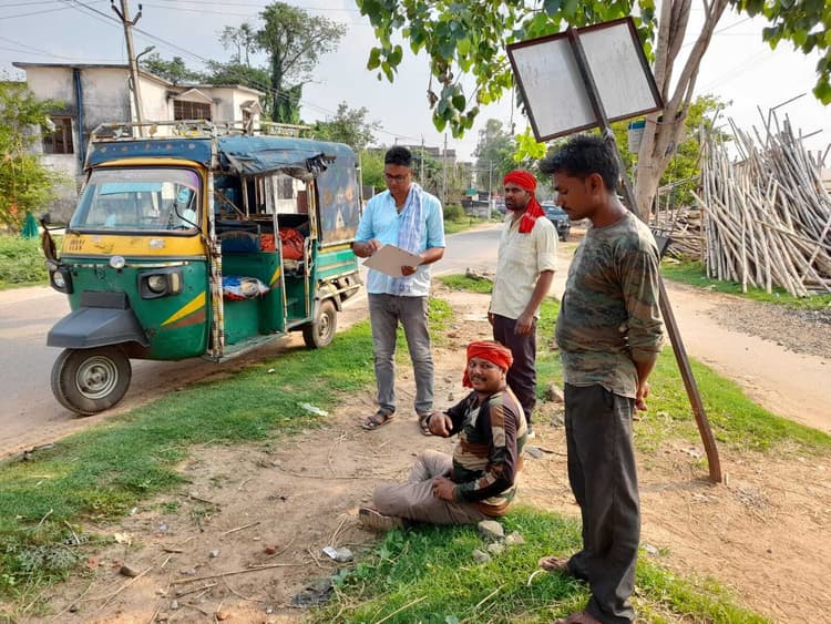 बच्ची का फंदे में झूलता मिला शव, पुलिस अनुसंधान में जुटी