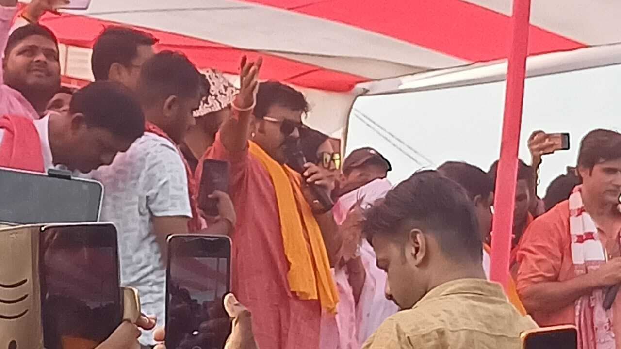 जीतने पर काराकाट में फिल्म सिटी बनाऊंगा : पवन सिंह