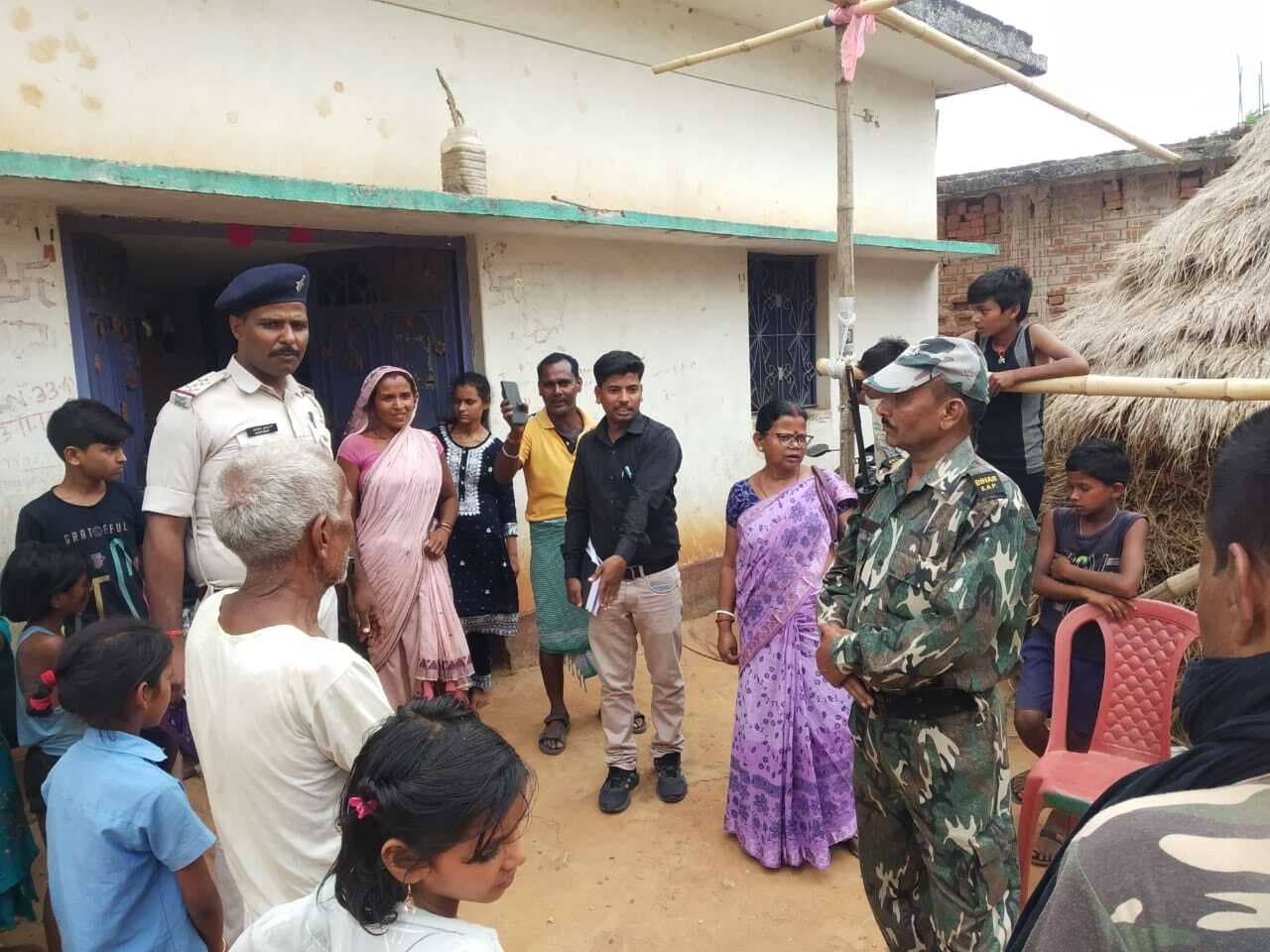 चिल्ड्रेन फाउंडेशन व पुलिस की टीम ने रोके दो बाल-विवाह