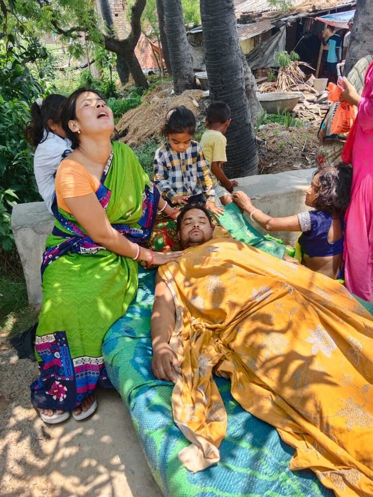 स्वच्छताकर्मी की सदर अस्पताल ले जाने के दौरान मौत,परिजनों में मचा कोहराम