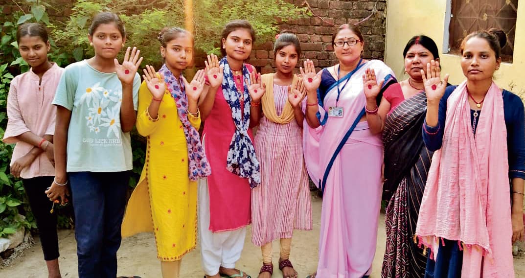 विश्व माहवारी स्वच्छता दिवस के अवसर पर जिले में विभिन्न गतिविधियां आयोजित