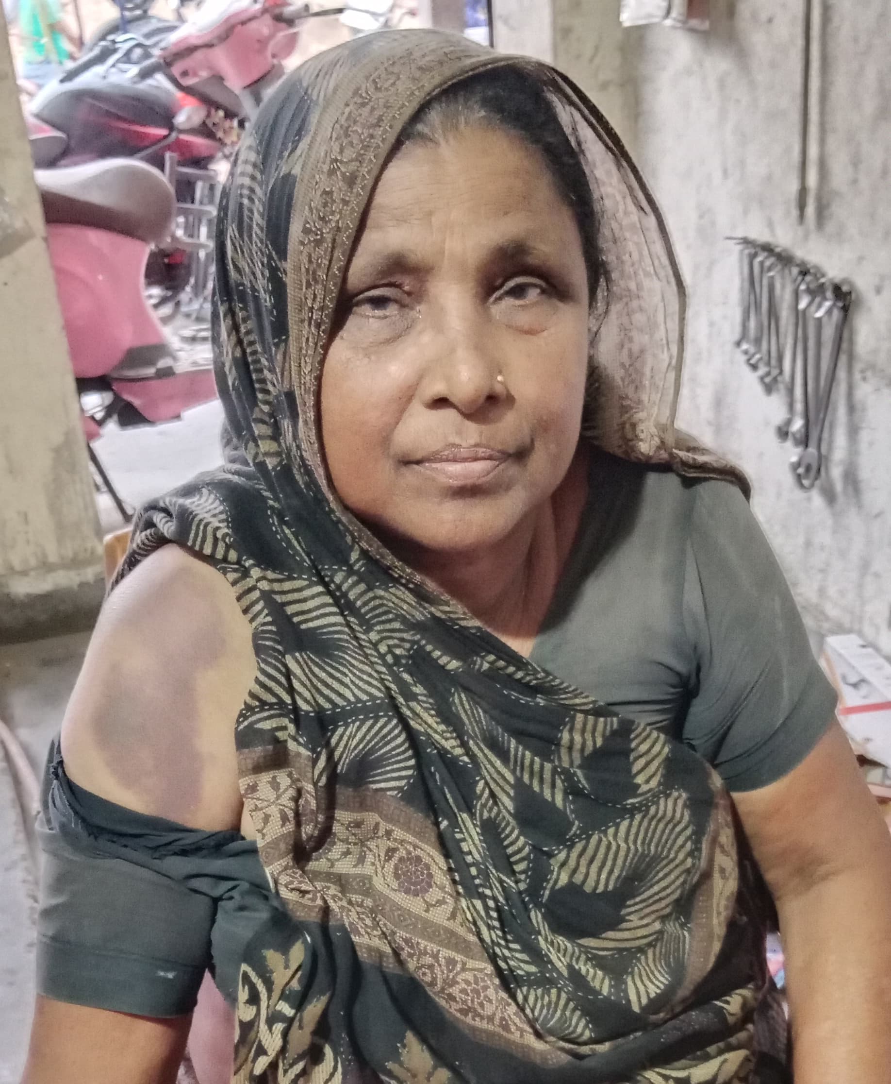 मारपीट में दंपती समेत चार घायल