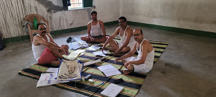 मोहनपुर के 152 बूथों पर डाले जायेंगे वोट