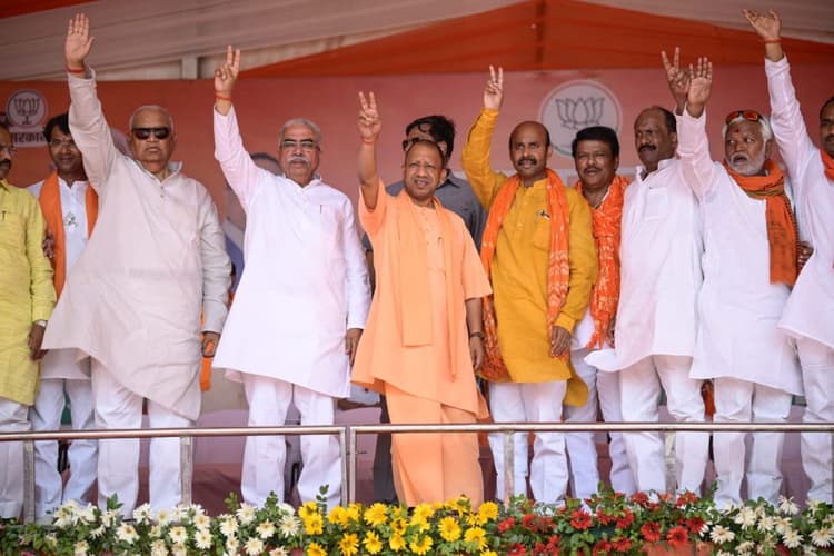 Lok Sabha Election 2024: सपा की सरकार में मुंडेरवा चीनी मिल बंद हुई, भाजपा ने शुरू कराया-बस्ती में बोले सीएम योगी