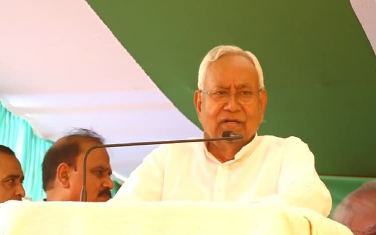 सीएम नीतीश का सख्त संदेश, बोले- इन्हें हम छोड़ेंगे नहीं, ये लोग कमाने के चक्कर में थे, जांच करवाएंगे..