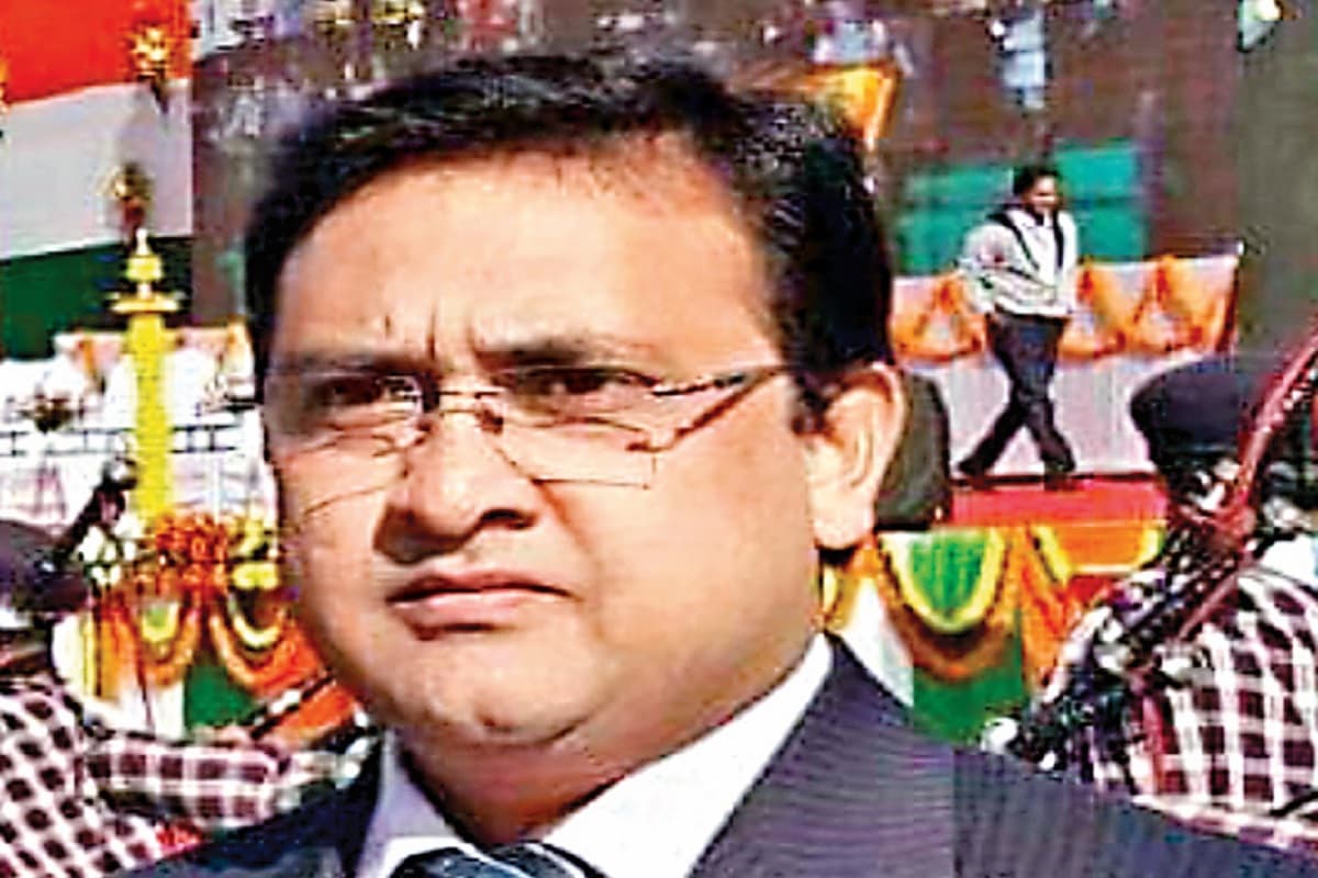 झारखंड के मंत्री आलमगीर आलम के पीएस संजीव लाल सस्पेंड, करोड़ों की कैश बरामदगी में ईडी ने किया था अरेस्ट