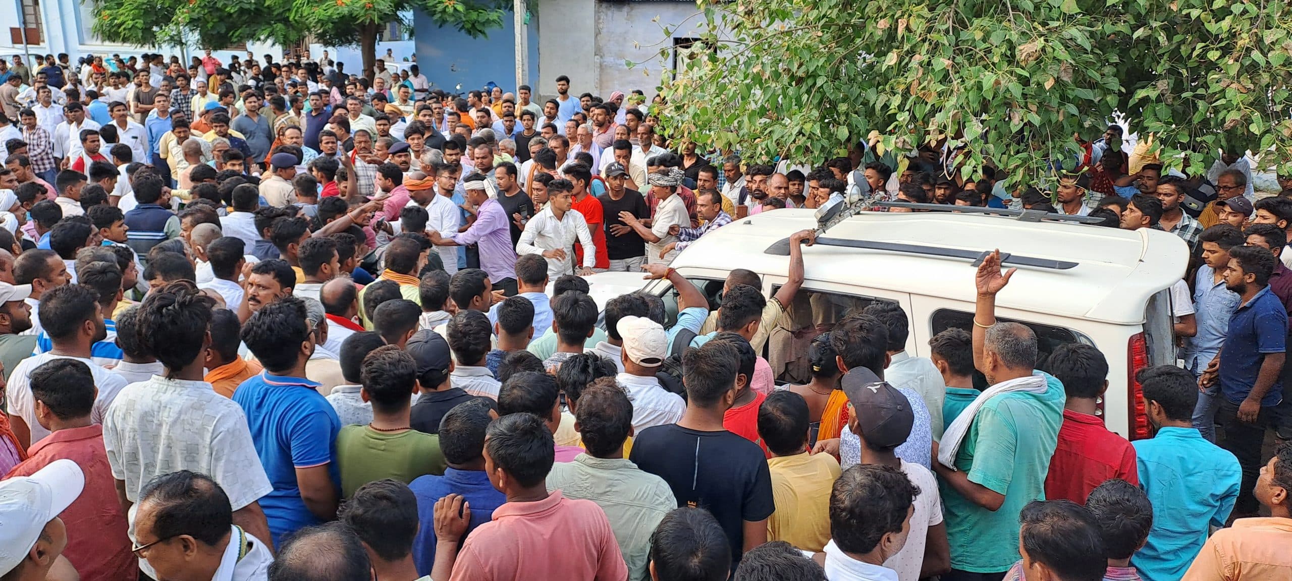 Motihari Crime News: मोतिहारी में जिप सदस्य सह पैक्स अध्यक्ष की गोली मारकर हत्या