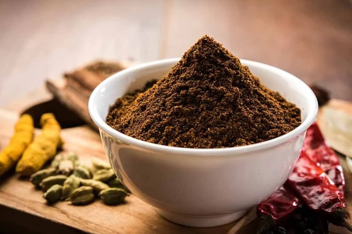 Garam Masala At Home: मार्केट में मिलने वाले मिलावटी मसालों से हैं परेशान, तो घर पर ही आसानी से करें तैयार