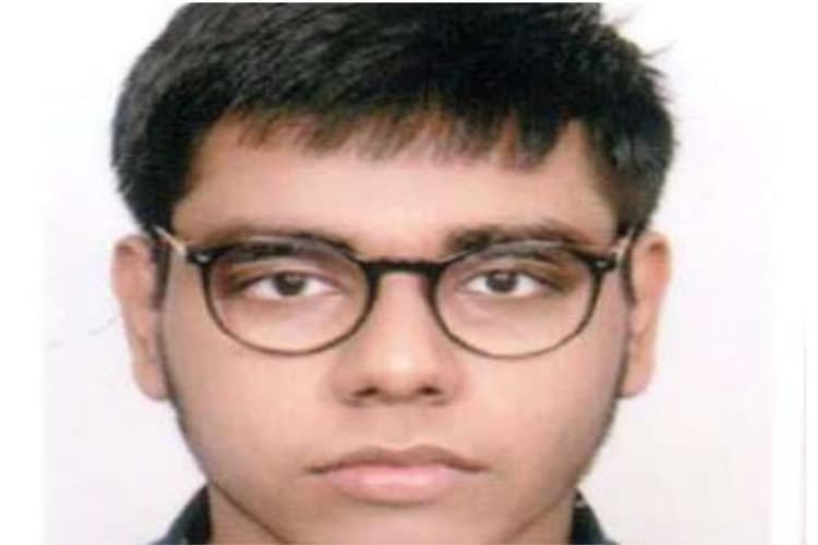 WBJEE 2024 Topper : डब्ल्यूबीजेईई में बांकुड़ा का किंग्शुक पात्रा बना प्रथम राज्य टॉपर