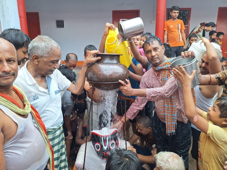 Jagannath Yatra 2024: भगवान जगन्नाथ ने किया स्नान तो हुए बीमार, अब 15 दिनों तक करेंगे औषधि का सेवन