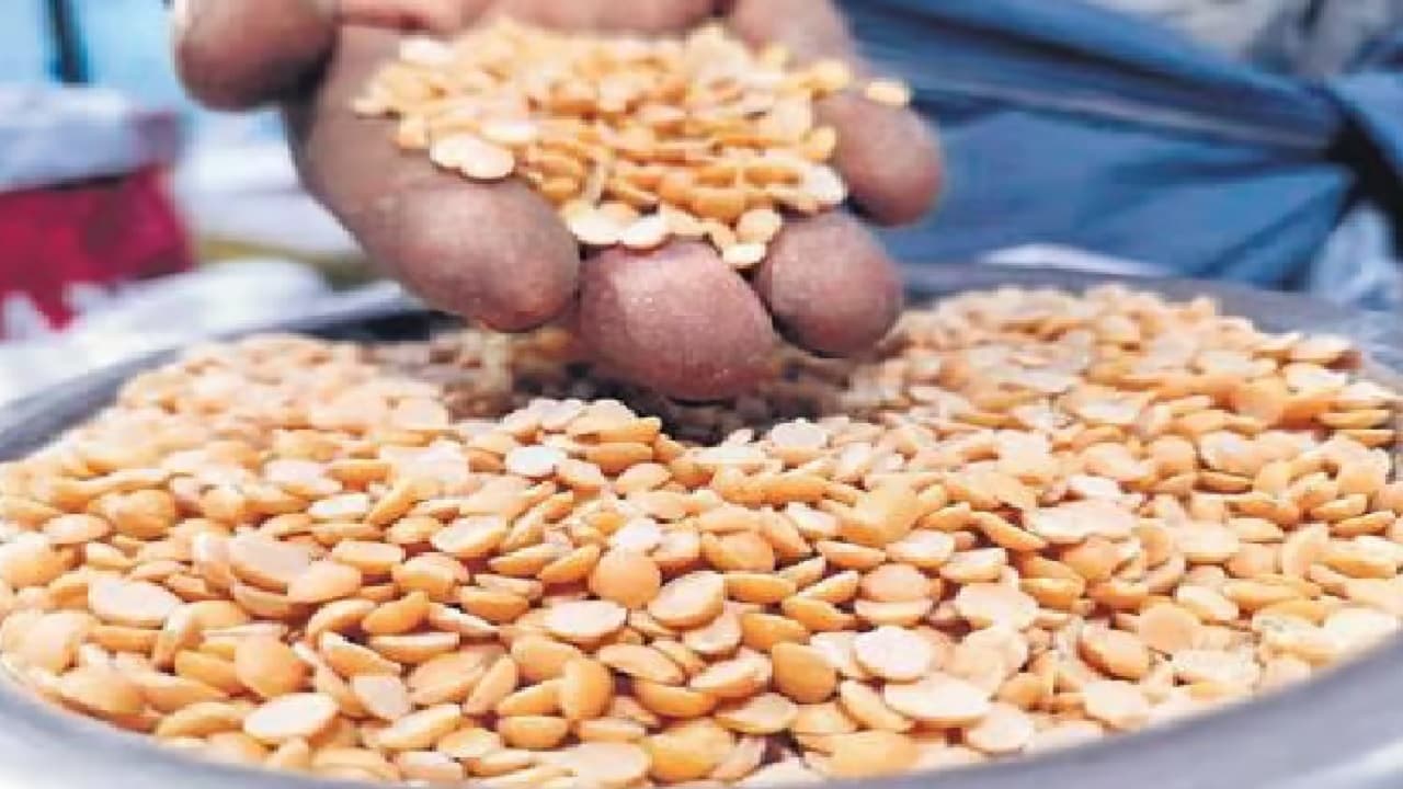 अरहर-चना दाल में नहीं लगेगा जमाखोरी का तड़का, सरकार ने लगा दी स्टोरेज सीमा की लगाम